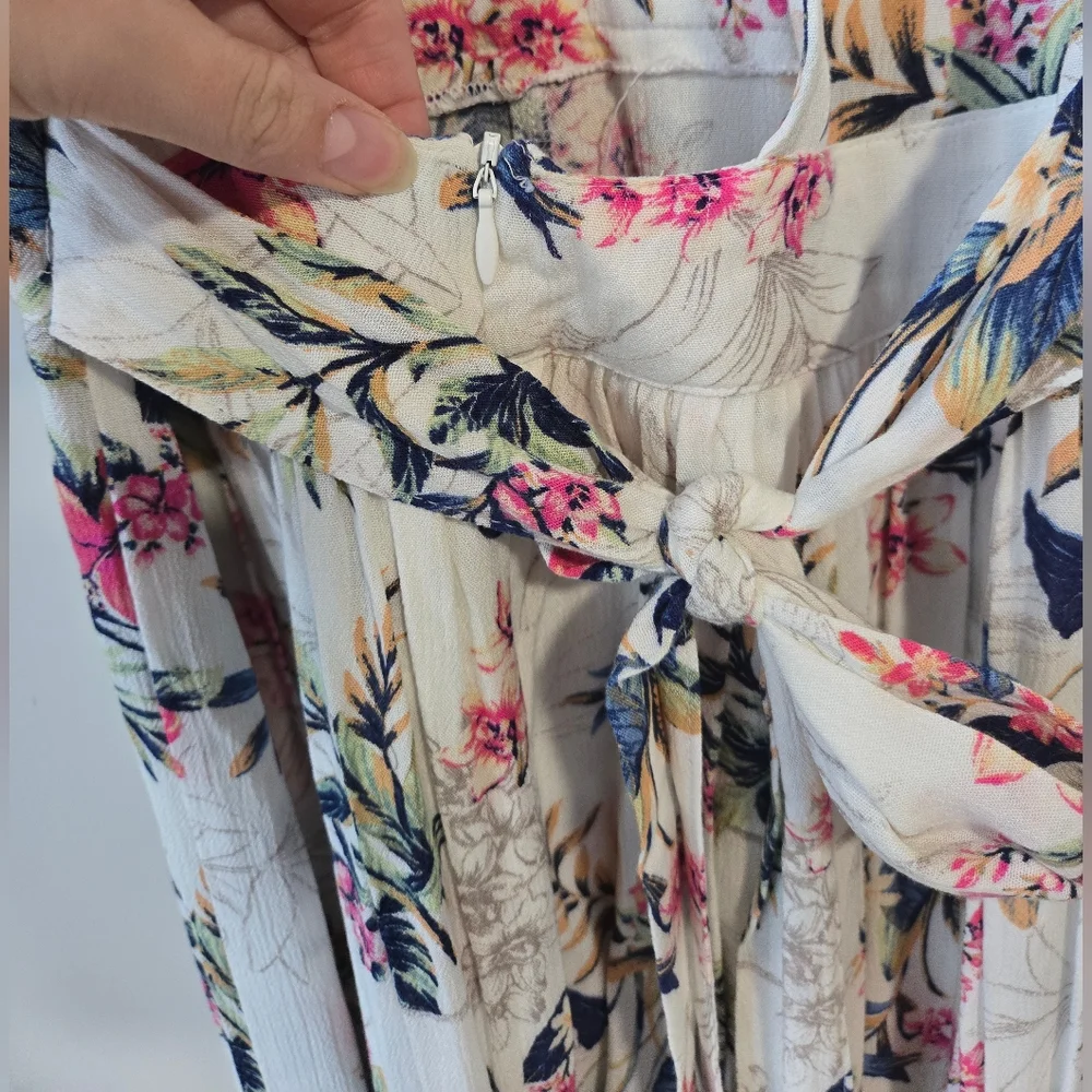 American Eagle Outfitters Overlay Floral Jumpsuit Romper (shorts with skirt) - Picture 5 of 5